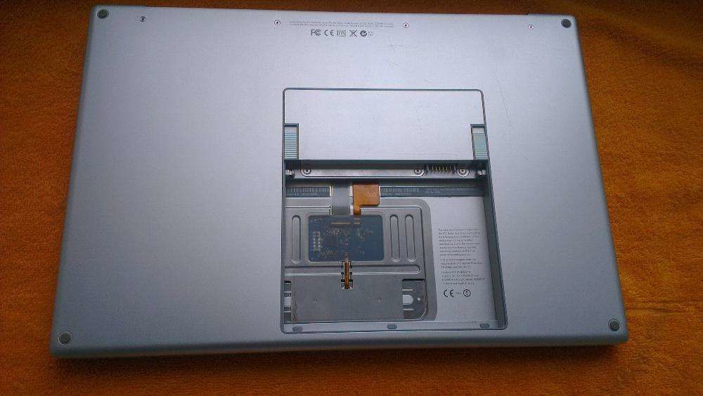 Продам Apple MacBook Pro (mid 2007, late 2008) в отличном состоянии 