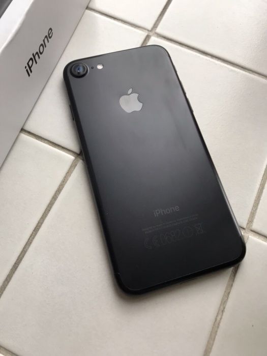 Идеальный iPhone 7 128GB, Neverlock, Black matte, личный, Полный компл