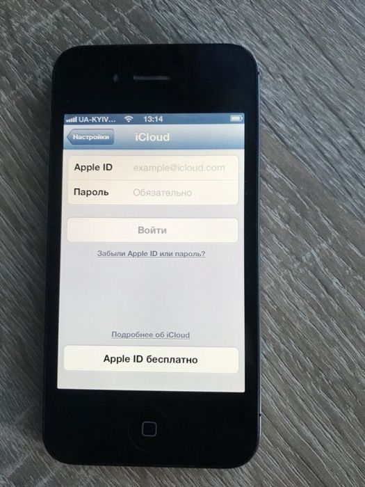 IPhone 4s 16Gb Neverlock iOS 6.1.3 отличное состояние 