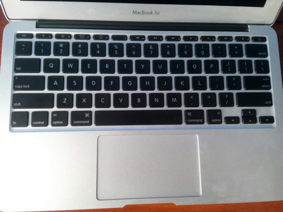 Apple MacBook Air 11