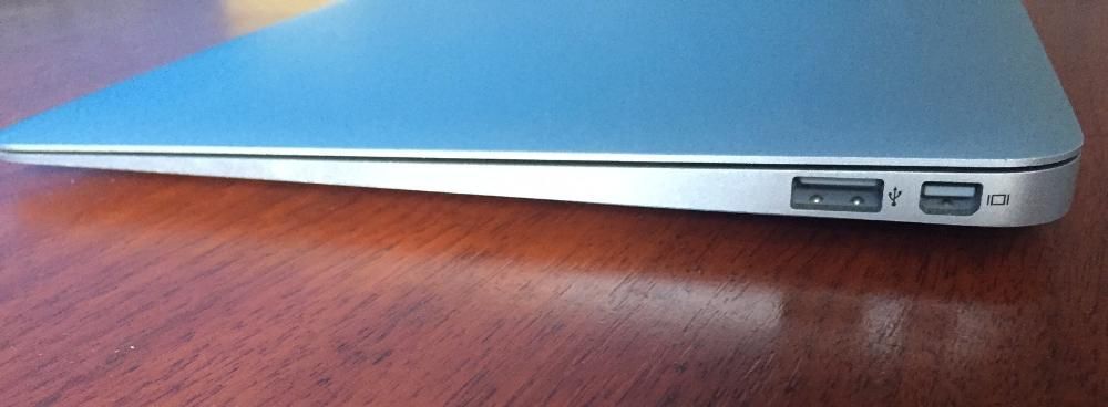 Apple MacBook Air 11