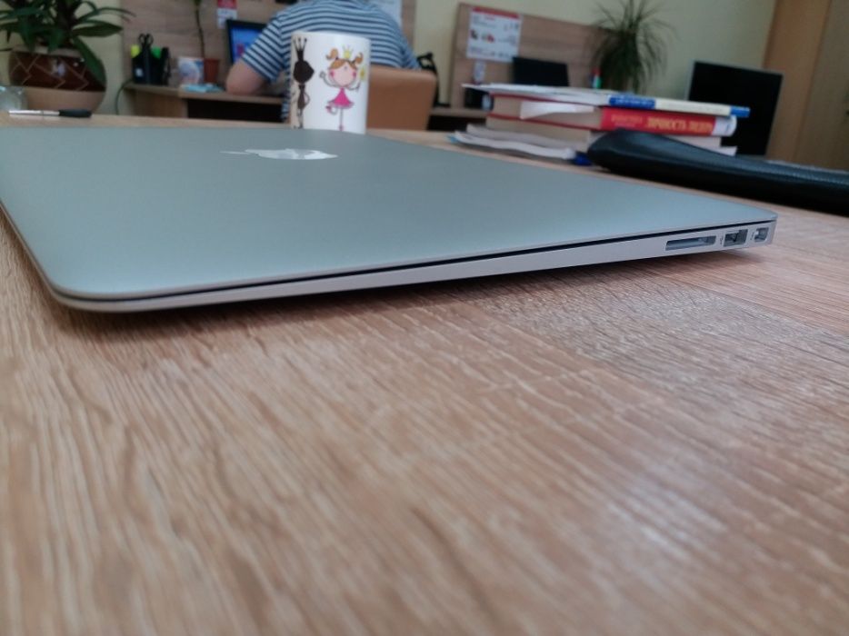 Apple MacBook Air 13