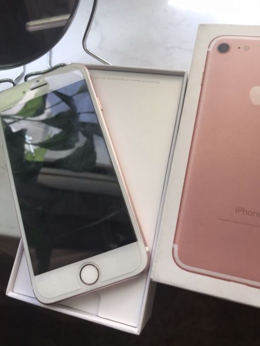 Идеал iPhone 7 32Gb Rose Gold Neverlock 