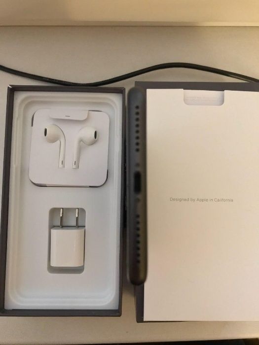 IPhone 8 Plus 64 как новый БЕЗ ПРЕДОПЛАТ 