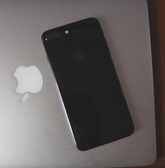 Iphone 7 plus + 128 gb 