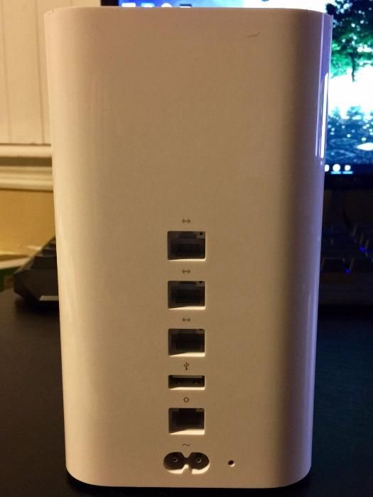 Новейшее поколение Apple Airport Extreme ME918LL/A по супер цене! 