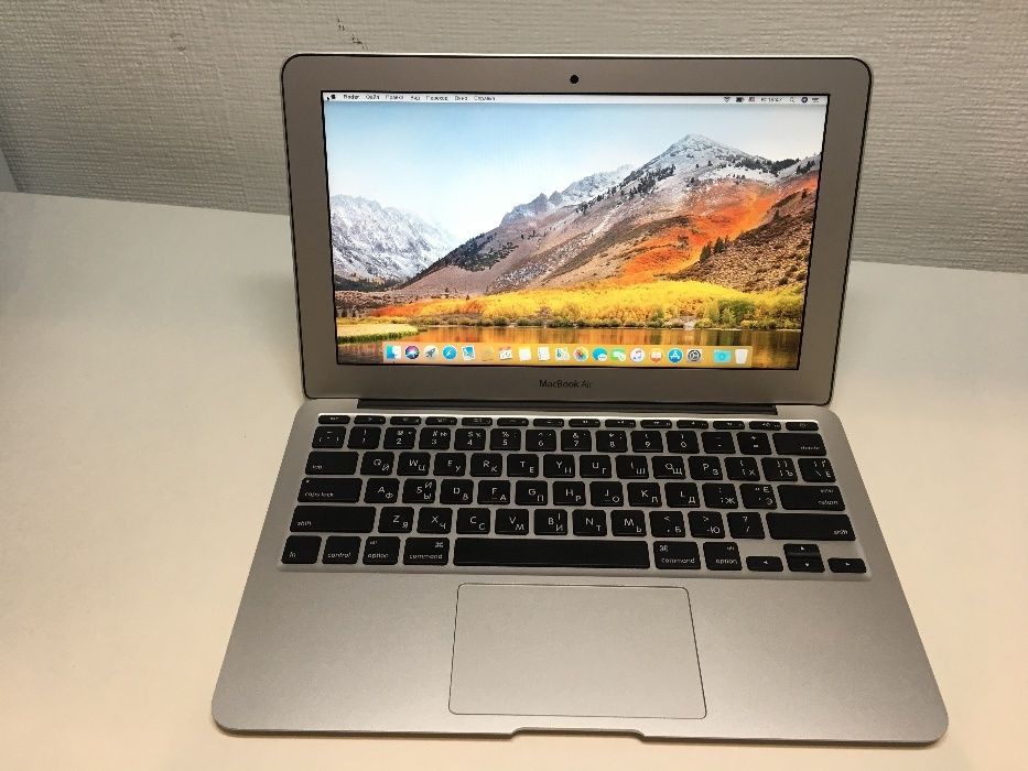 Apple MacBook Air 11,6
