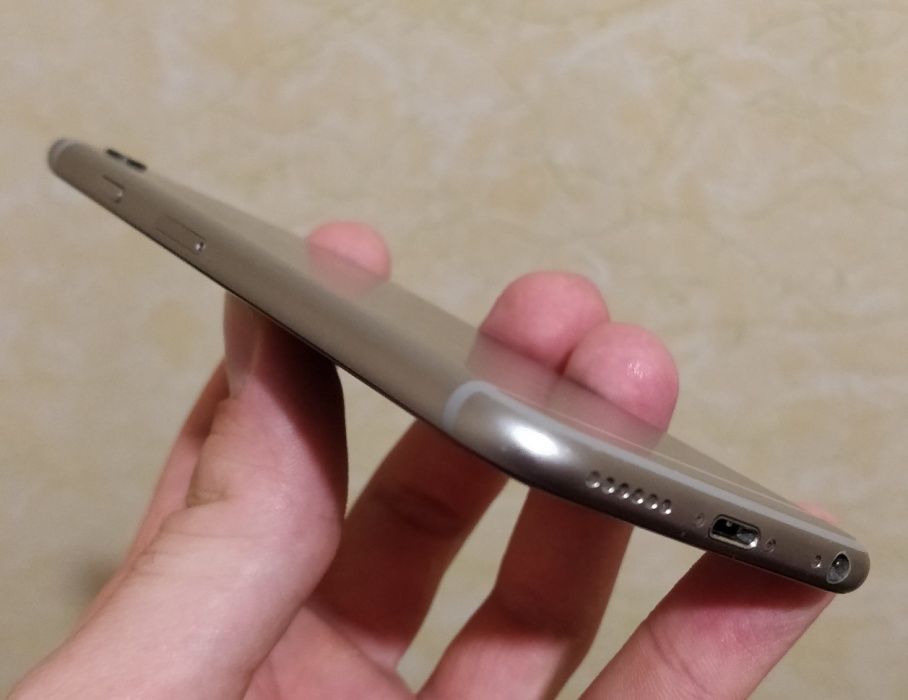 Iphone 6s 64 gb space gray 