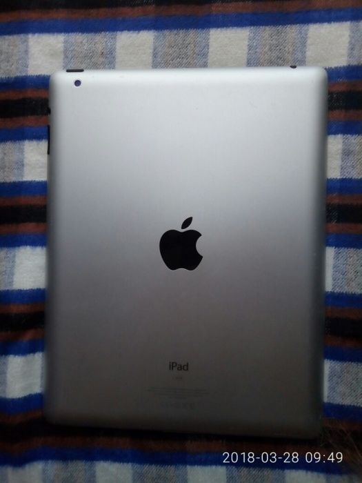 Продам iPad 2 Wi-Fi 16 GB 