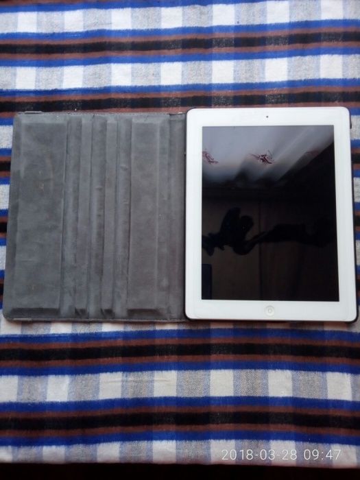 Продам iPad 2 Wi-Fi 16 GB 