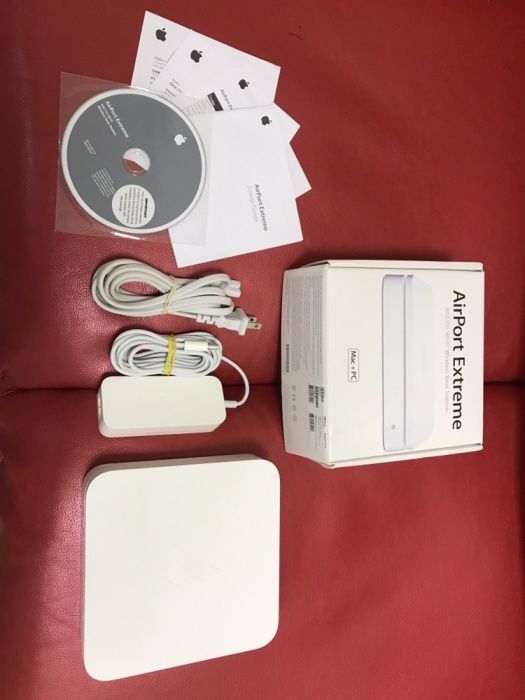 Продам WI-FI роутер Apple AirPort Extreme A1143 
