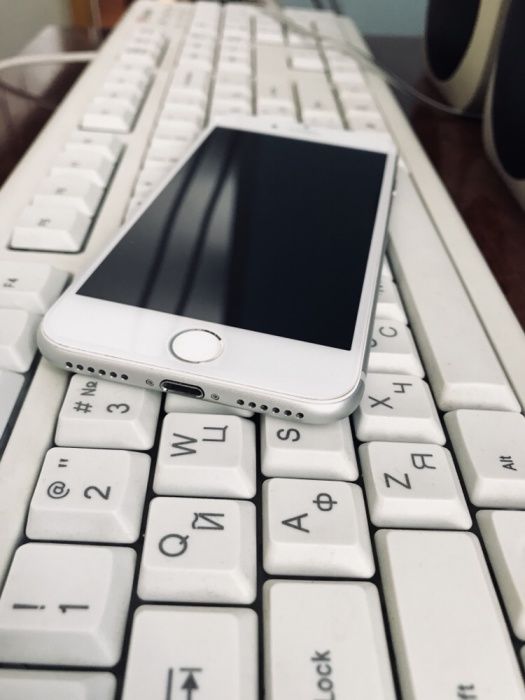 IPhone 7 neverlock silver 