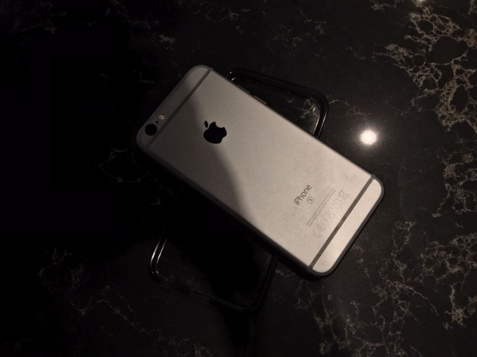 СРОЧНО iPhone 6s 64gb neverlock Space gray 