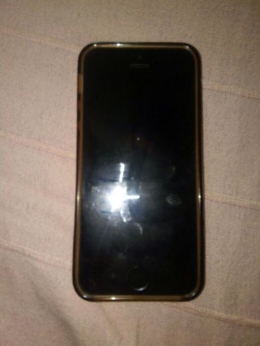Apple iPhone 5s space gray 16 gb newer lock 