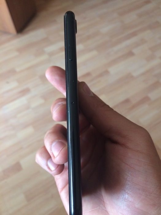 Продам iPhone 7 256GB 