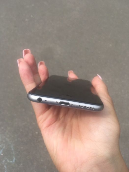 IPhone 6s на 64gb 