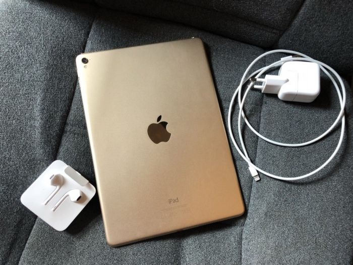 IPad Pro 9.7 128gb gold 