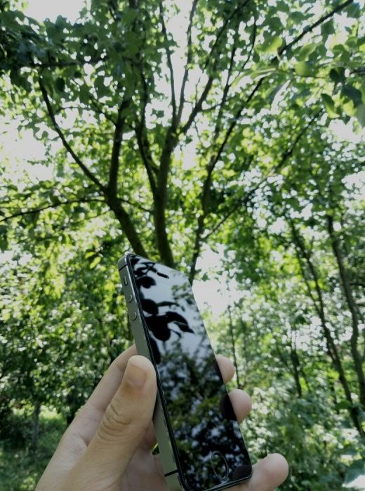 Продам Айфон 5s 