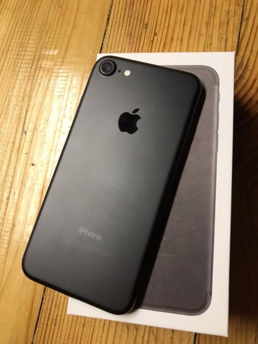 Apple iPhone 7 Black 128 Gb Neverlock 