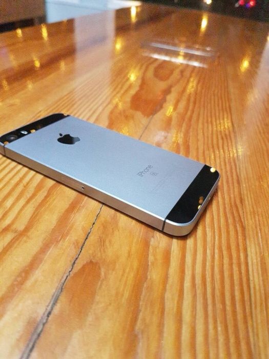 IPhone SE 32 Идеал 