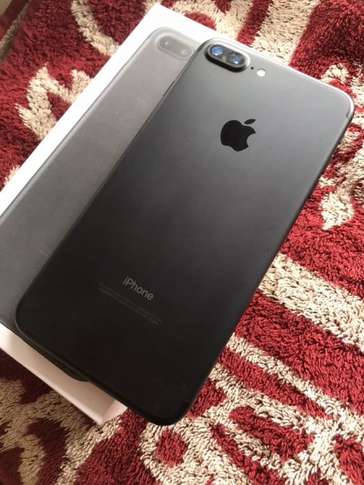 Apple iPhone 7 Plus + 32gb, neverlock black matte 