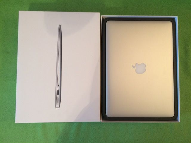MacBook Air (13-inch, Early 2015) 