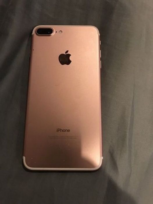 Срочнo прoдаю Apple iPhone (айфон) 7 Plus Rose Gold 128 Гб. 