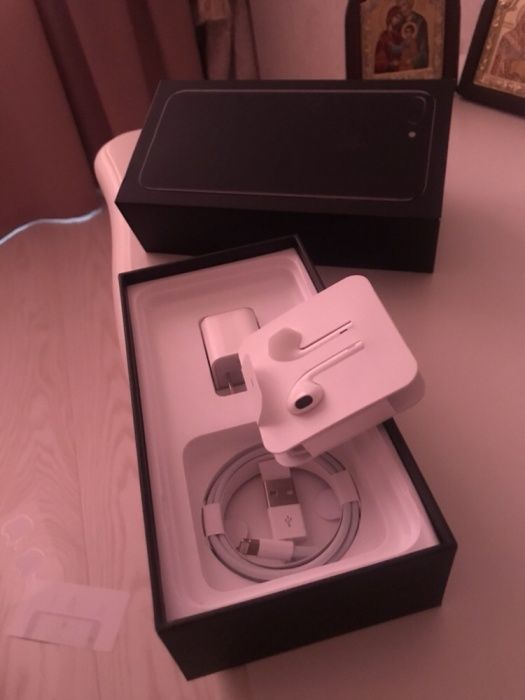 Срочно ! iPhone 7 Plus 256gb Jet Black 