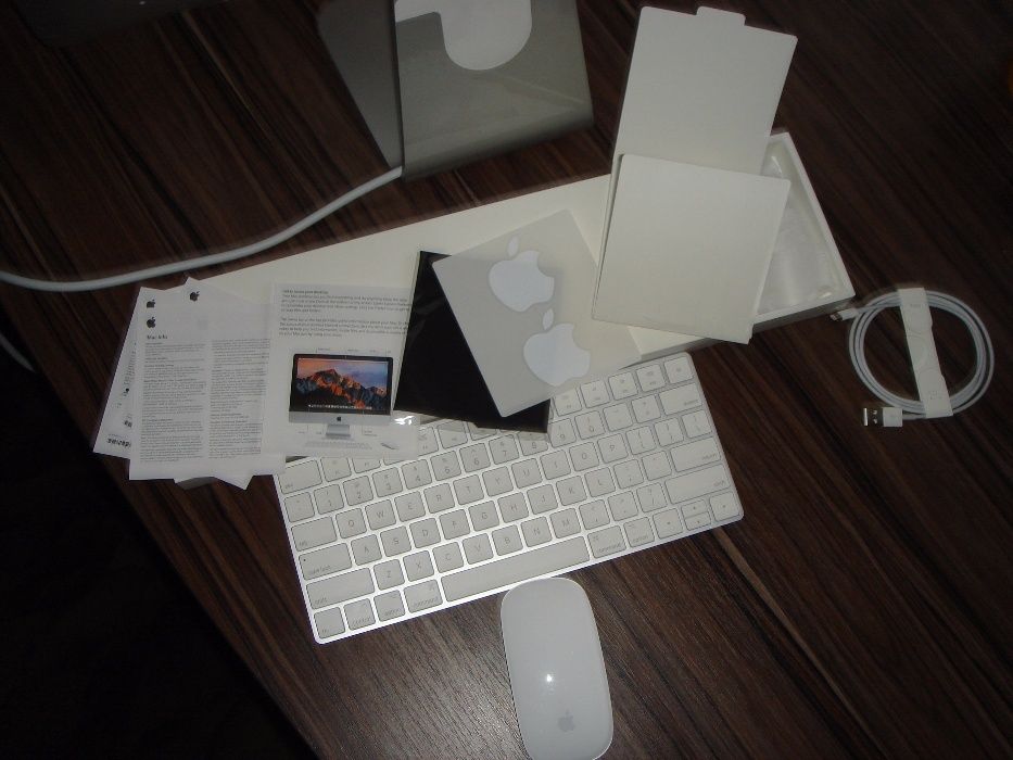 Apple iMac 21.5-inch, 2017 