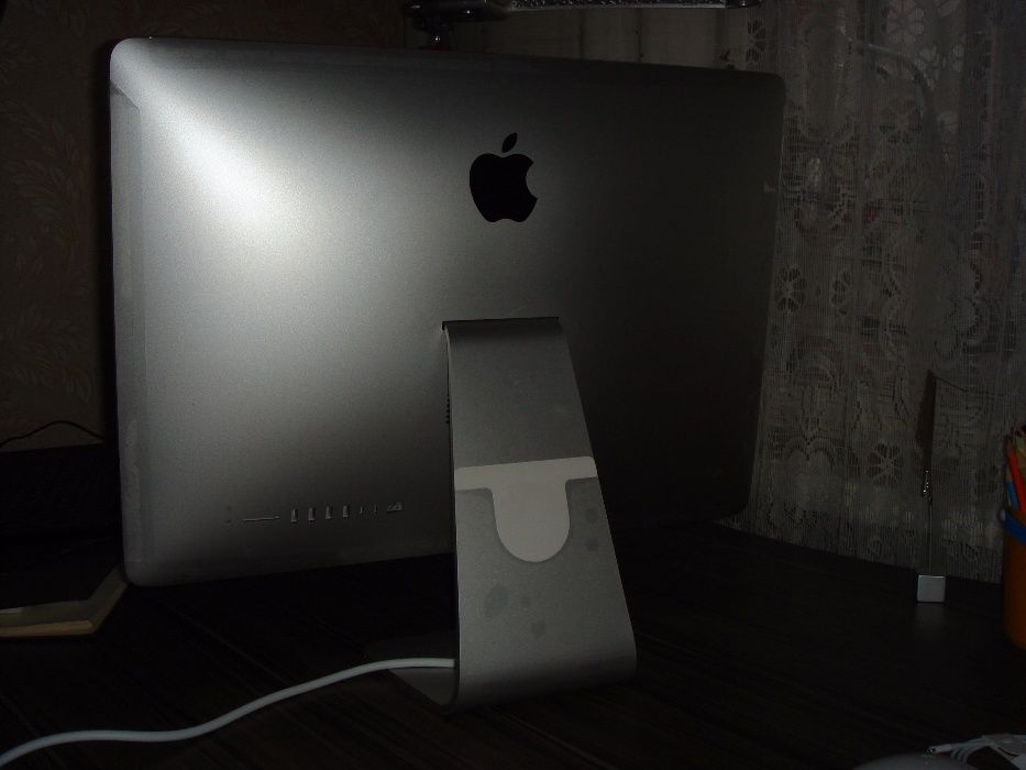 Apple iMac 21.5-inch, 2017 