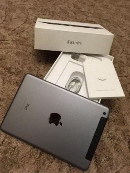 Apple iPad (айпад) Мини 2 LTE+Wi-Fi Space gray на 16 Гб. 
