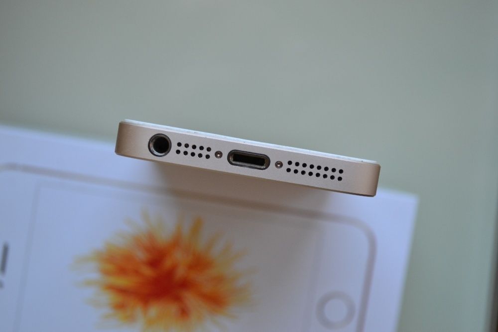 IPhone SE 16 Gold Neverlock