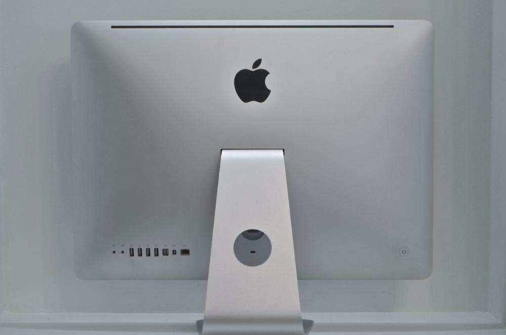 Продам iMac 21.5