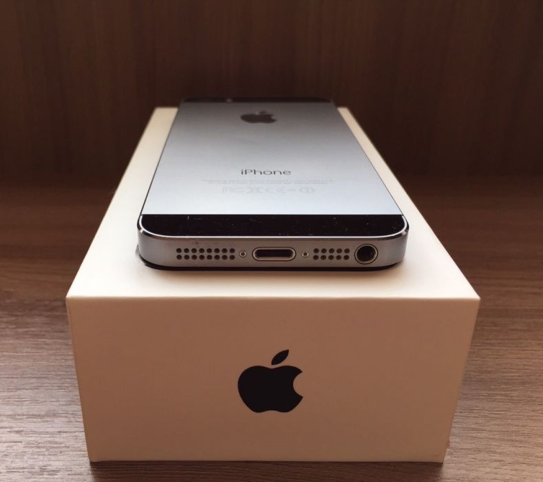 Iphone 5S 16 Gb Neverlock Идеал. 