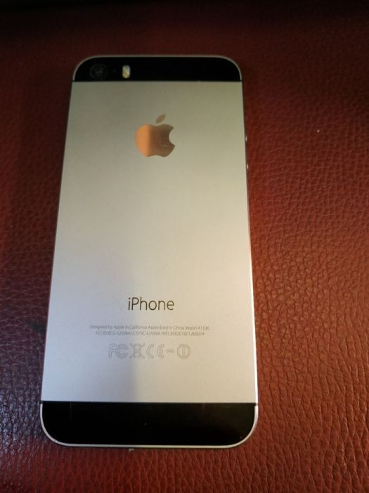 IPhone 5s 16 gb идеал 