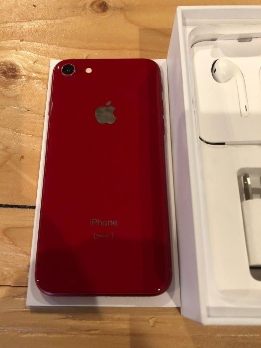 Продам новый Iphone 8 RED на 64GB/Полный комплект 
