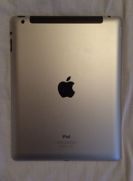 Планшет Apple iPad 2 Wi-Fi + 3G 32GB 