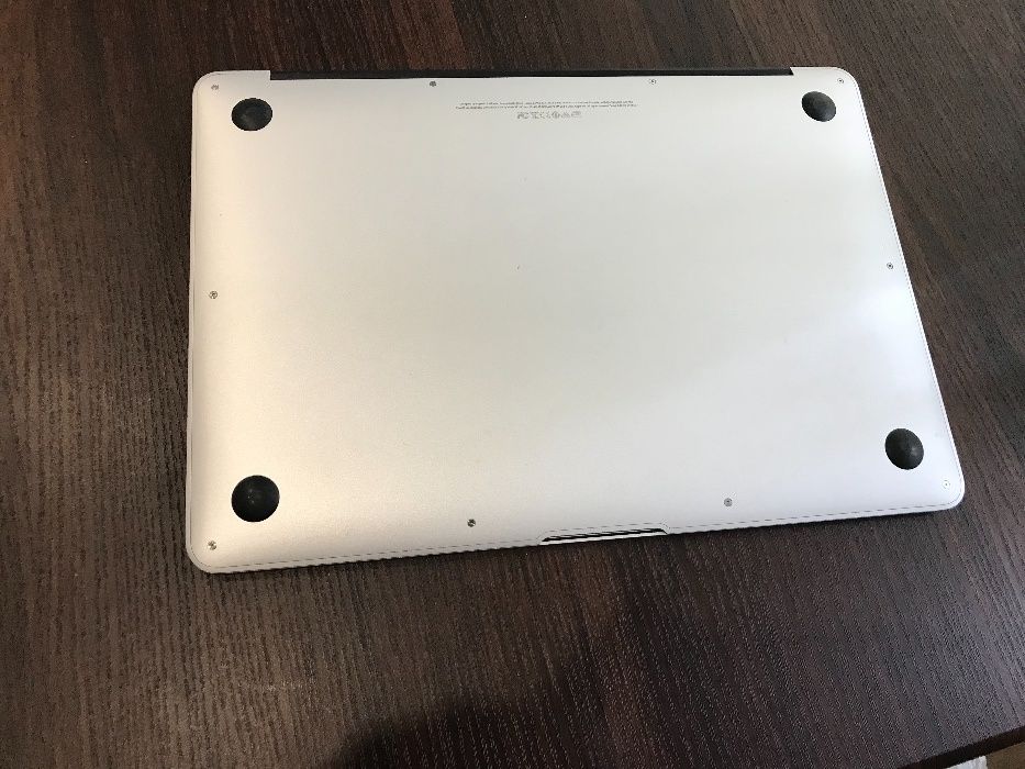 MacBook Air MD761 (Mid 2013) 256SSD 