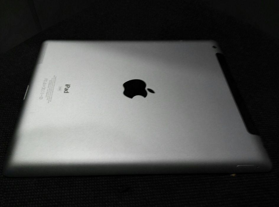 Планшет Apple iPad 2-32Gb ! WiFi ! 