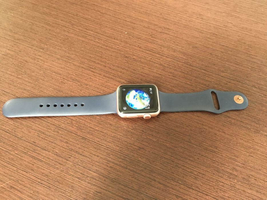 Продам Apple Watch series 1 42 mm Срочно