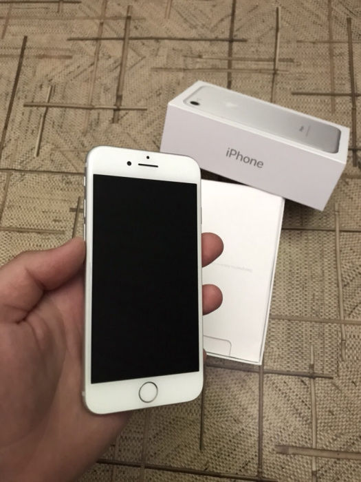 IPhone 7 128gb neverlock идеал 