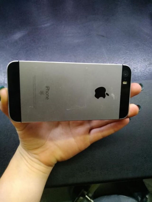 IPhone se 16gb neverlock 