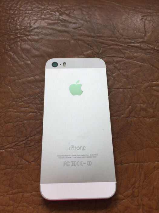 Продам iPhone 5 s Цена снижена