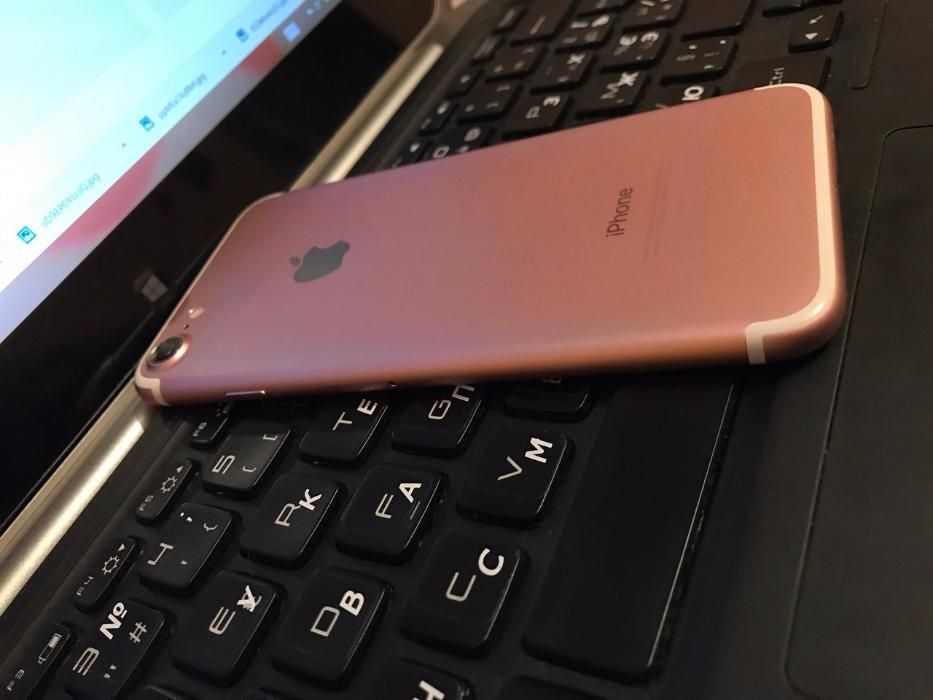 Apple Iphone Айфон 7 128 Gb Rose Gold Оригинал Neverlock 450$