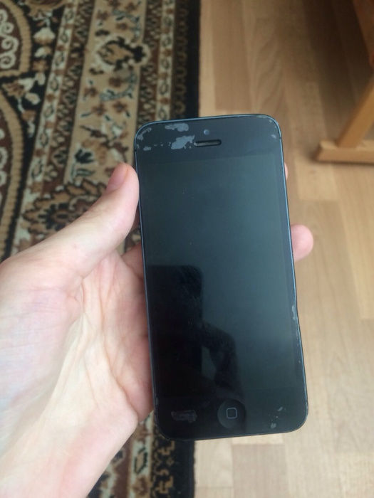 Низкая цена!! iPhone 5 на 16 FBI Neverlock