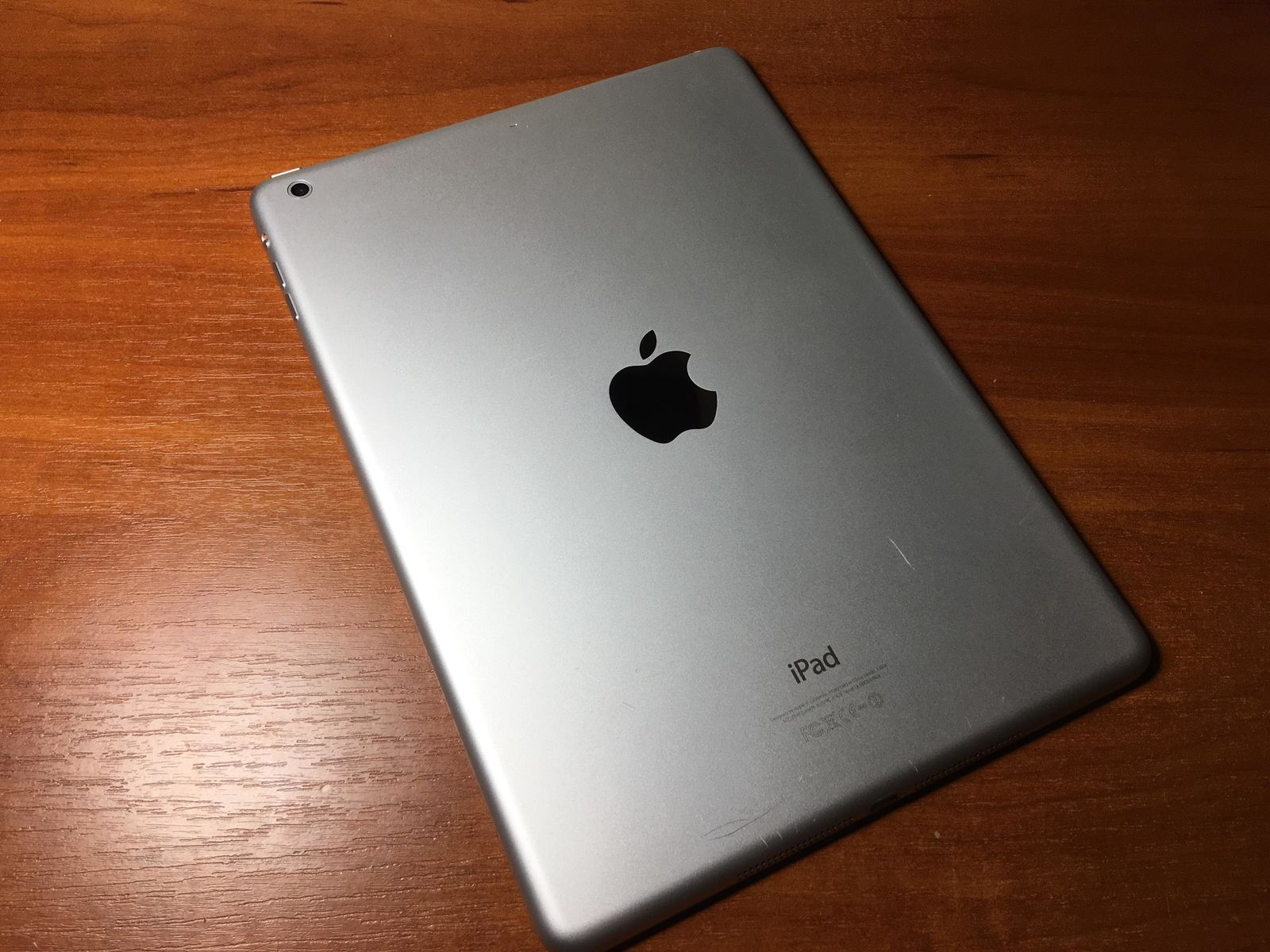 Apple iPad Air A1474 16gb Silver