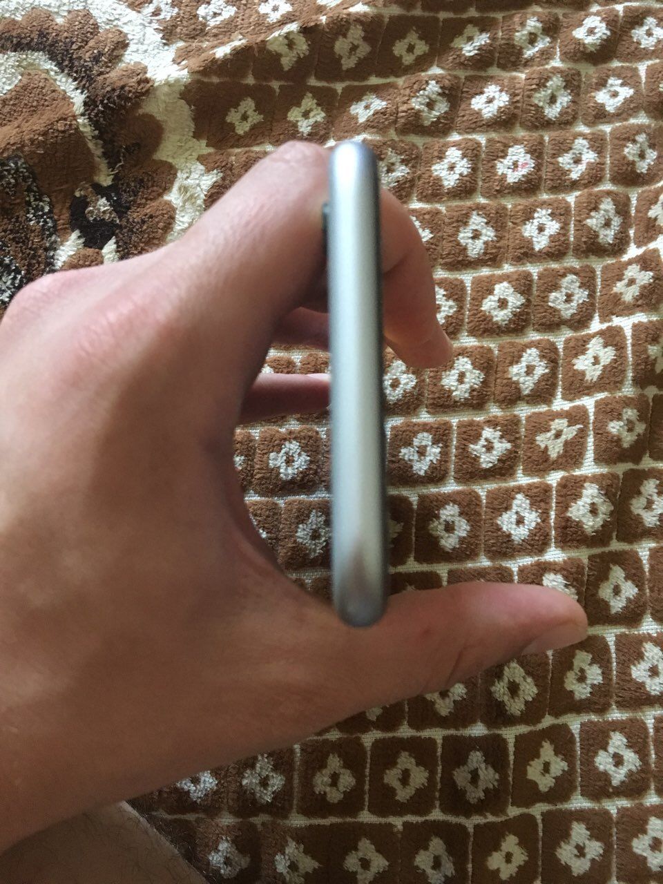 iPhone 6s 64GB r-sim