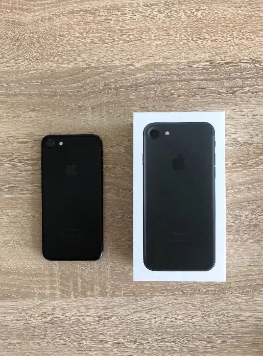 Продам iPhone 7 32 gb
