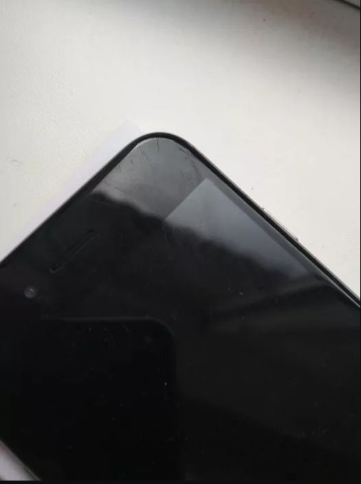 Продам Iphone 6s