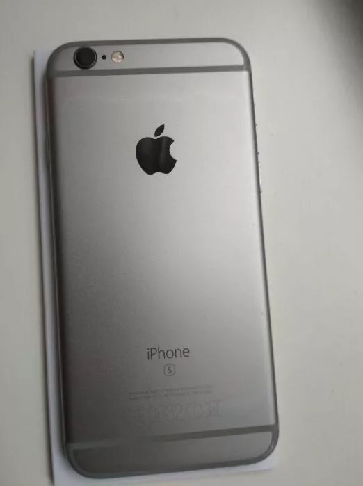 Продам Iphone 6s
